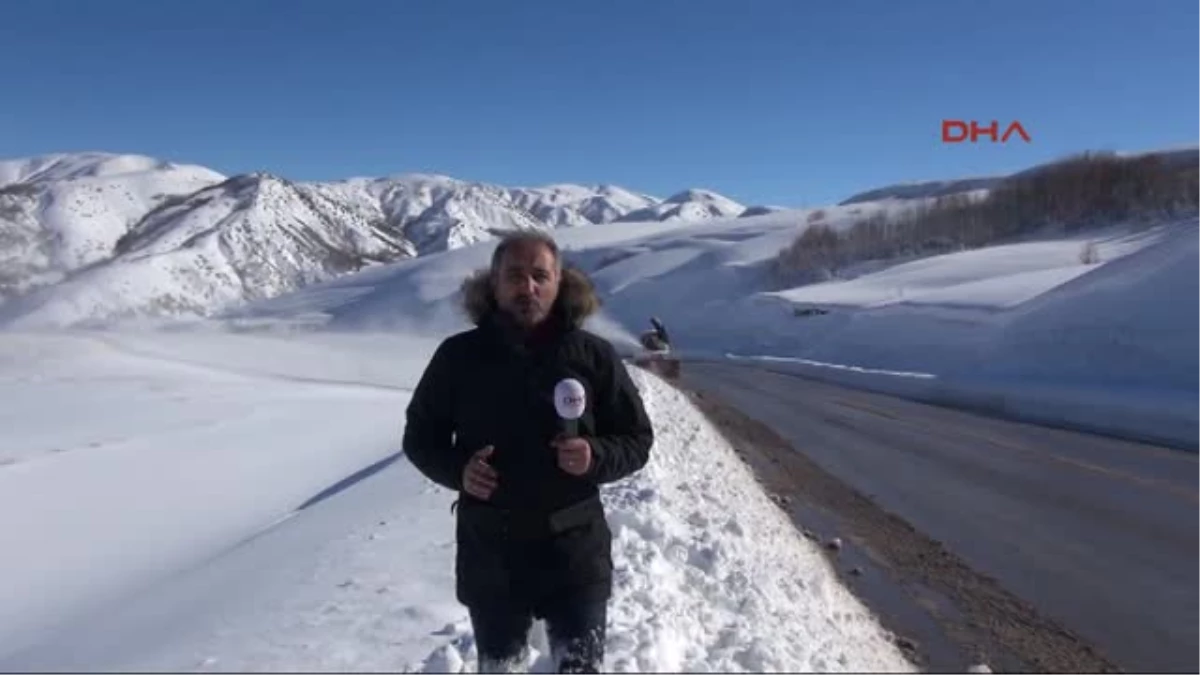 Tunceli\'de Kar Yağışı Nedeniyle 250 Köy Yolu Ulaşıma Kapandı