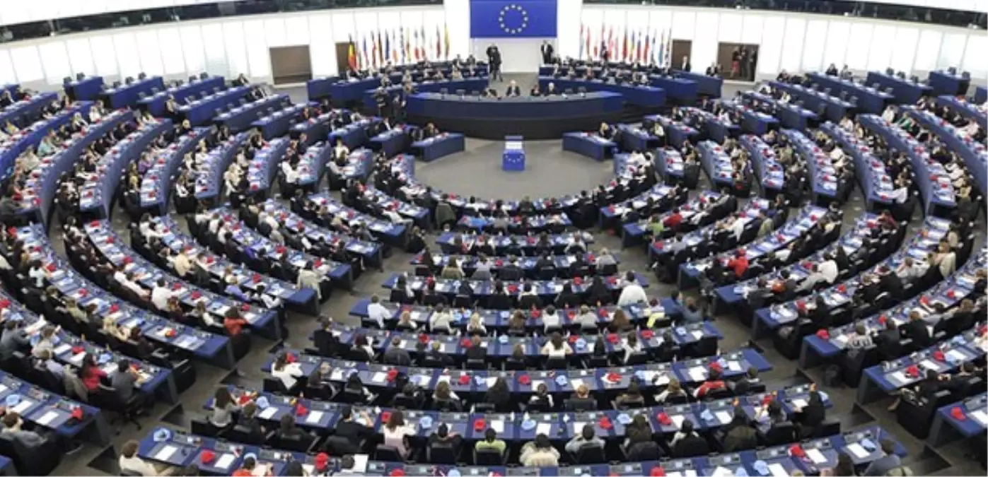 AB\'den Türkiye\'deki Suriyelilere Destek