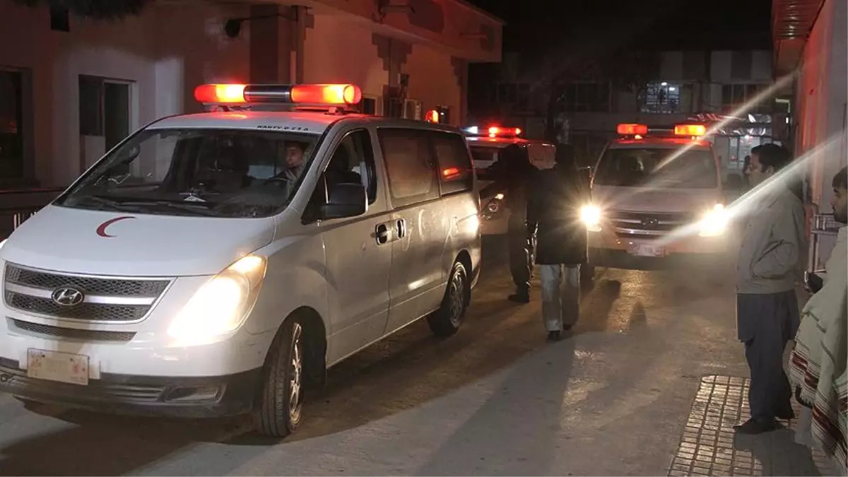 Afganistan\'da Valiliğe Yapılan Saldırı