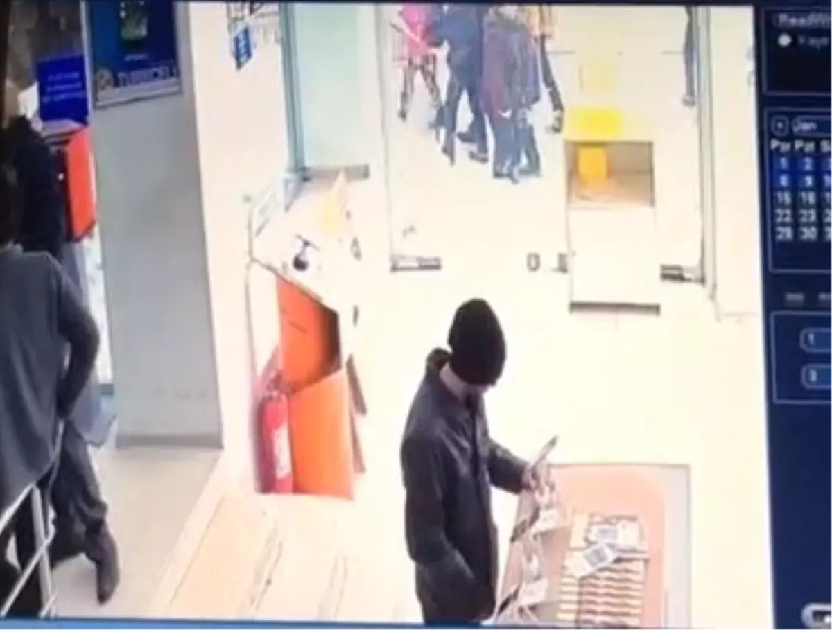 Akıllı Telefon Hırsızı Kameraya Böyle Yakalandı