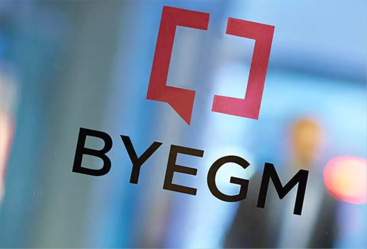 Byegm\'den Dört Dilde "Türkiye 2016" Kitabı
