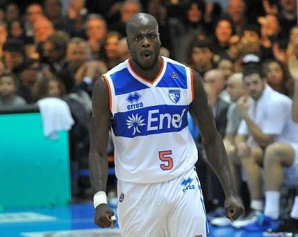 Delroy James Best Balıkesir\'e İmza Attı