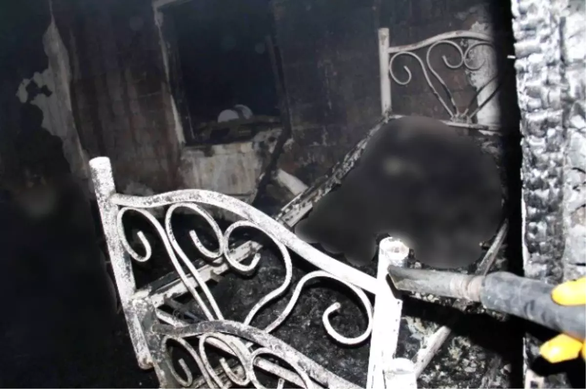 Dha Yurt: (Ekiyle Yeniden)evdeki Yangın 3 Kişiye Mezar Oldu(Ek)