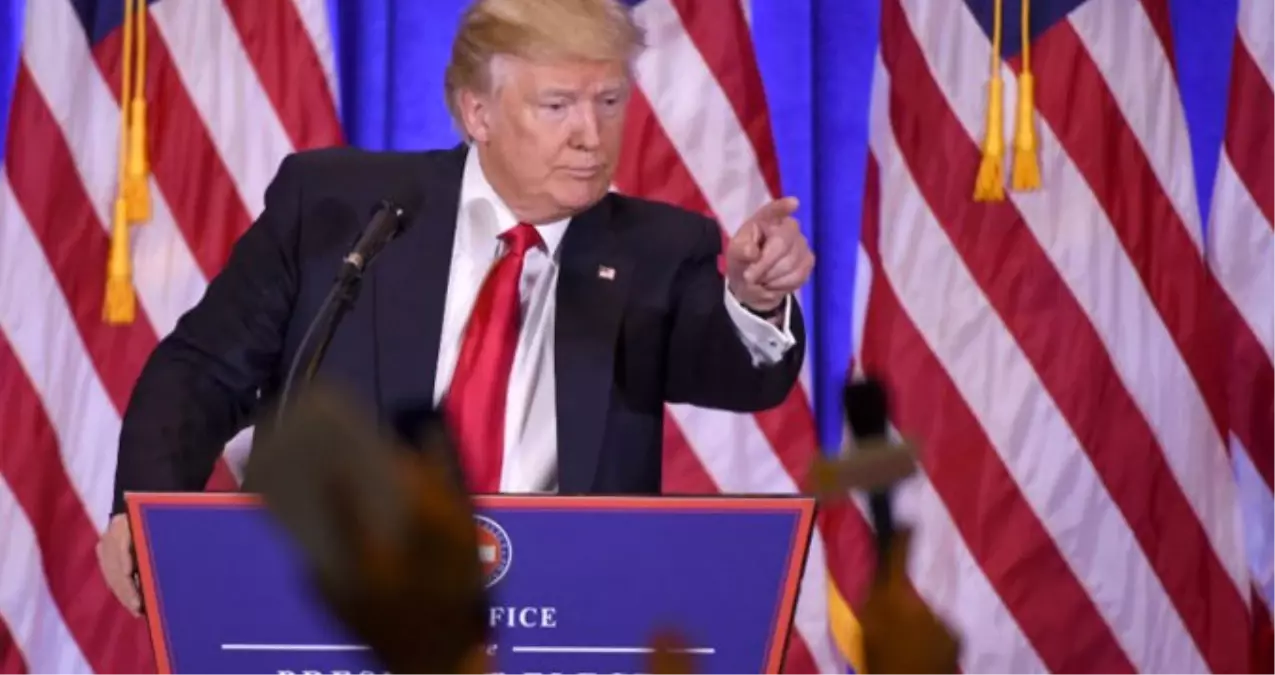 Donald Trump: CNN Uyduruk Haberleriyle Tümden Bir Çöküş İçinde!