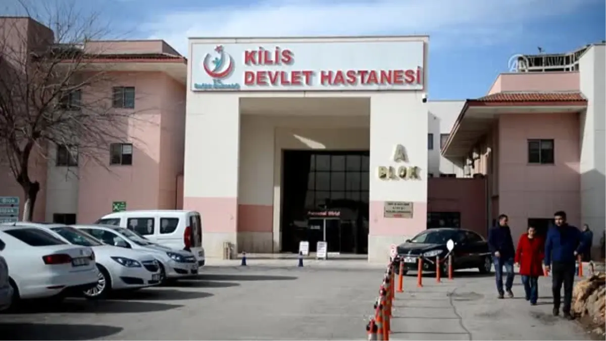 Fırat Kalkanı Harekatı - 12 Öso Mensubu Tedavi Için Türkiye\'ye Getirildi