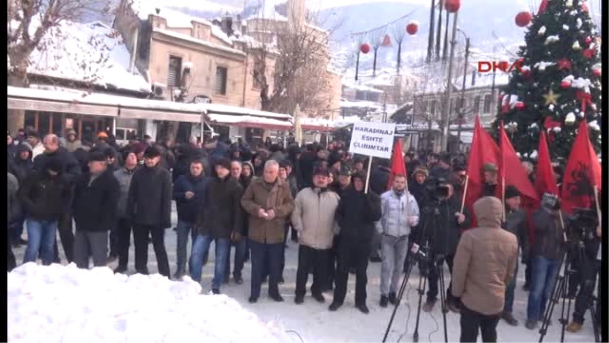 Fransa Hükümeti Kosova Protesto Edildi