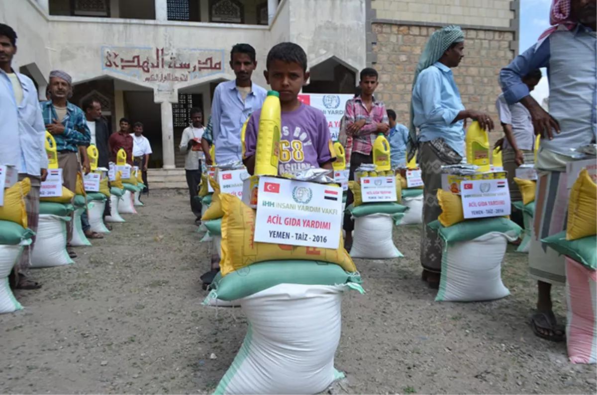 İhh\'dan Yemen\'e Yardım Eli