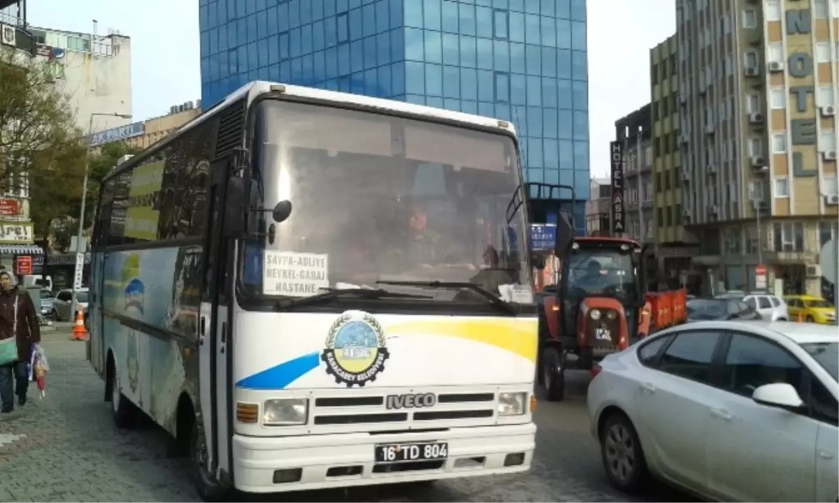 Karacabey Belediyesi\'nden Ücretsiz Halk Otobüsü Hizmeti
