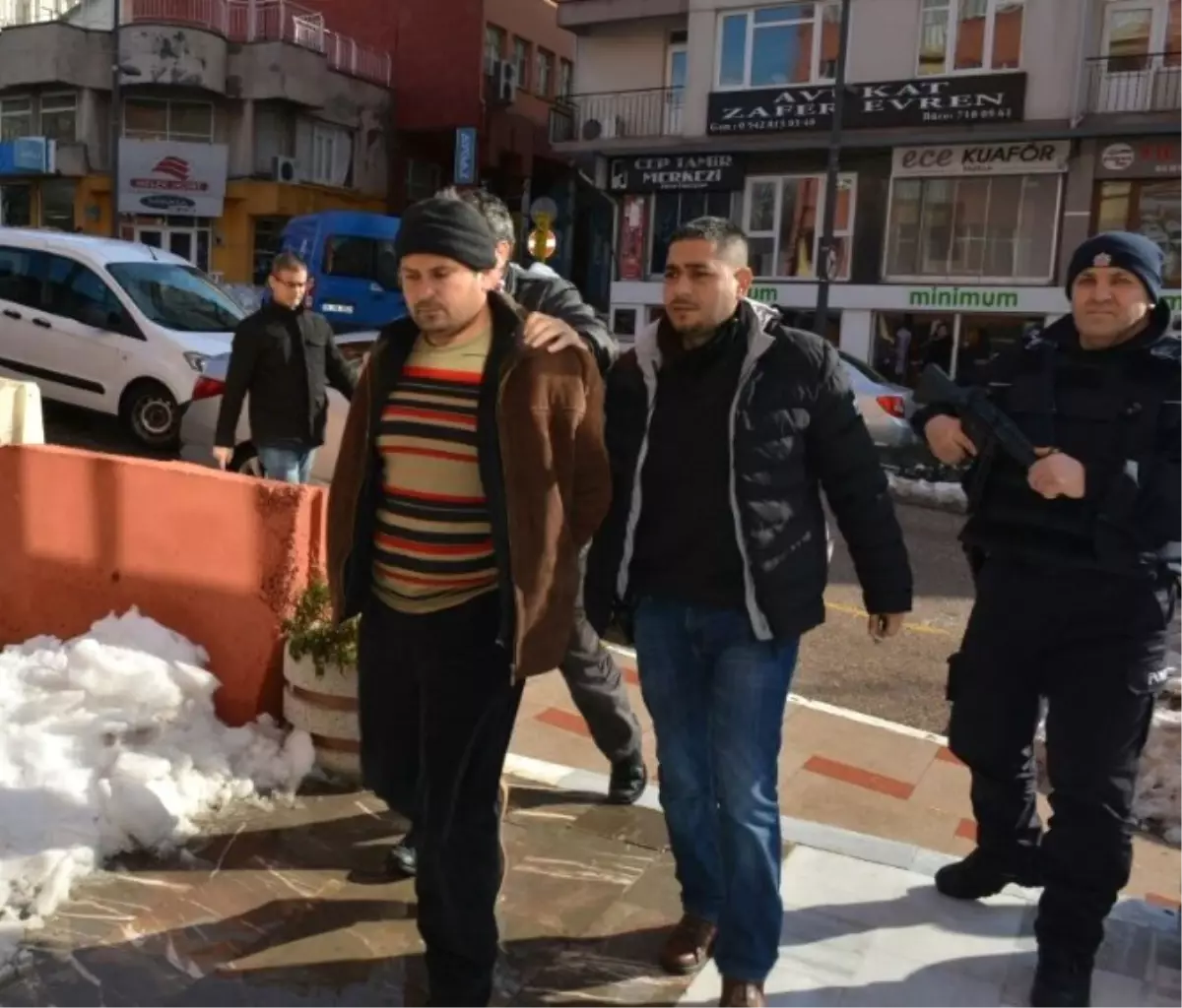 Kızı ve Yeğeni ile Kayıplara Karışan Adam Bandırma\'da Yakalandı