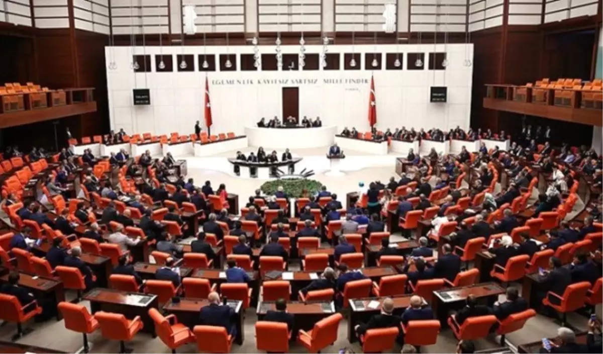 Meclis\'te Kavga Çıktı