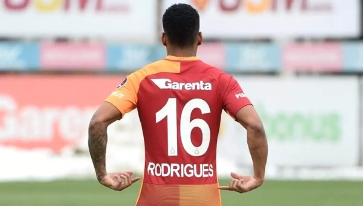 Riekerink, Garry Rodrigues ile Özel Görüştü