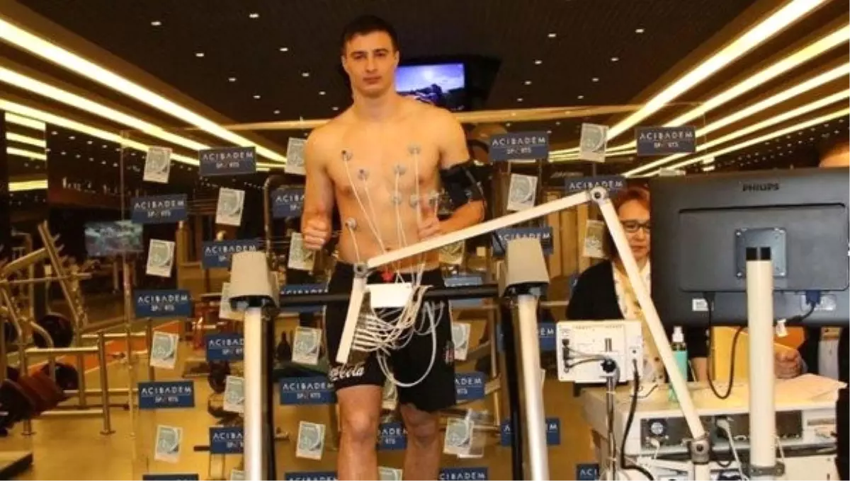 Rijeka\'da Matej Mitrovic Paniği