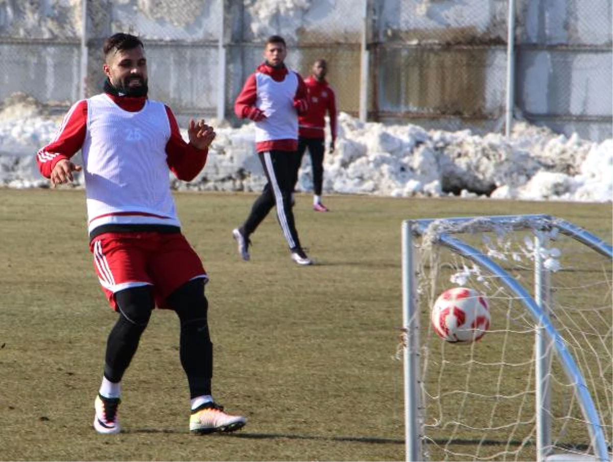Sivasspor, Evkur Yeni Malatyaspor Hazırlıklarını Sürdürdü