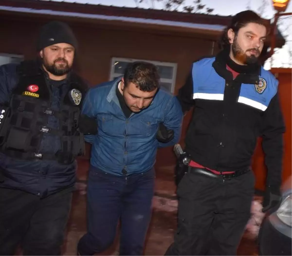 Uzman Çavuş, 180 Kilo Esrarla Yakalandı