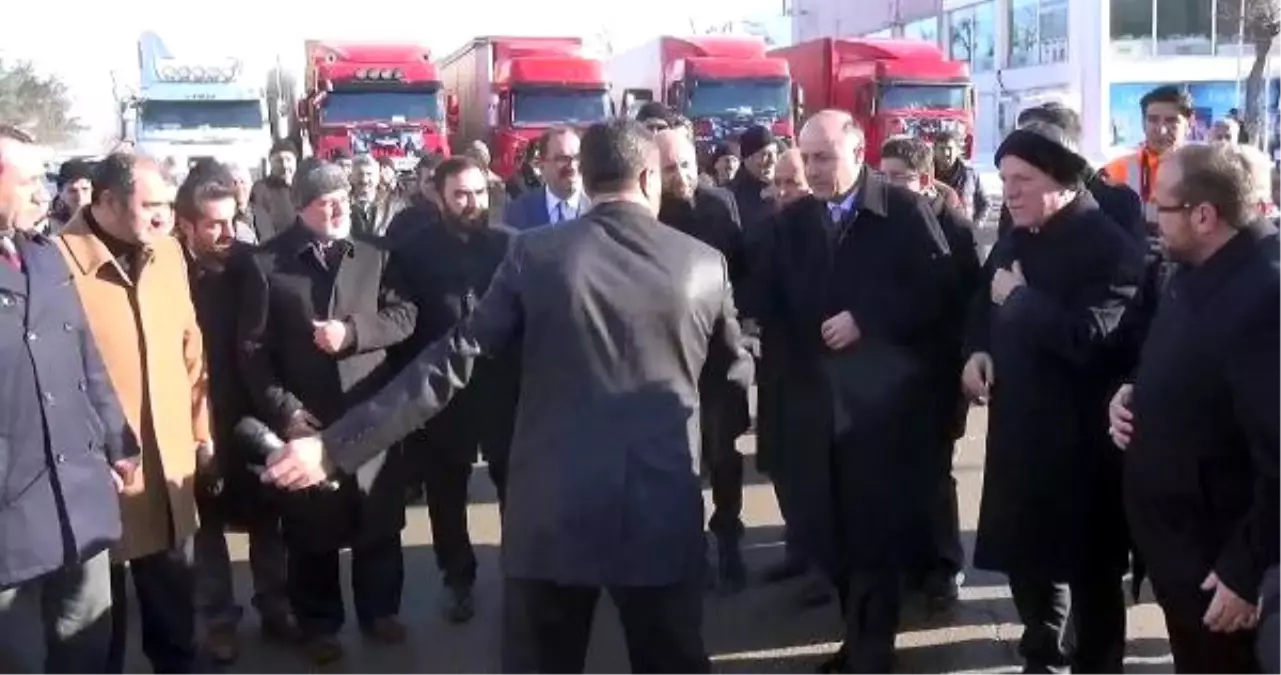 Vali Azizoğlu Törende Sobalı Çadıra Karşı Çıktı