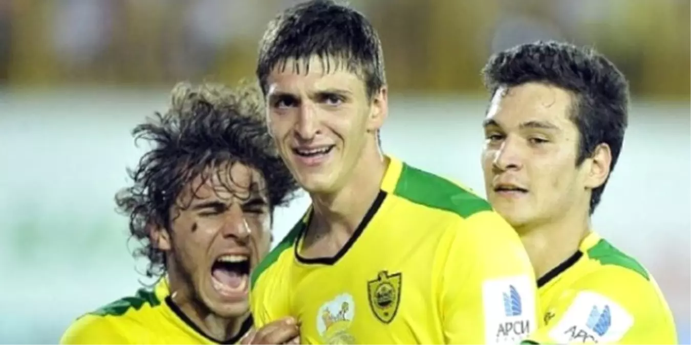 Beşiktaş Golcü İçin Bekliyor!