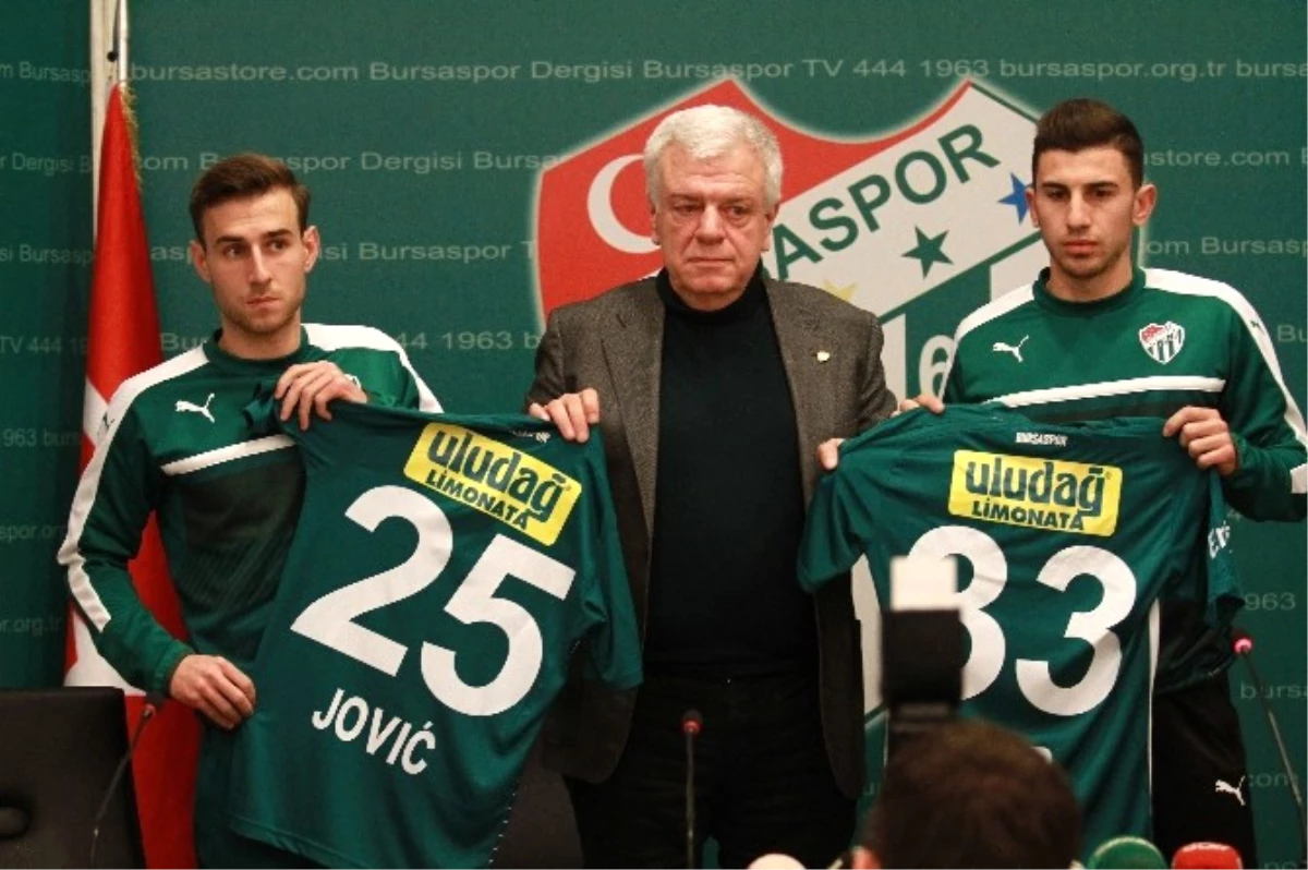 Bursaspor\'da Çifte İmza