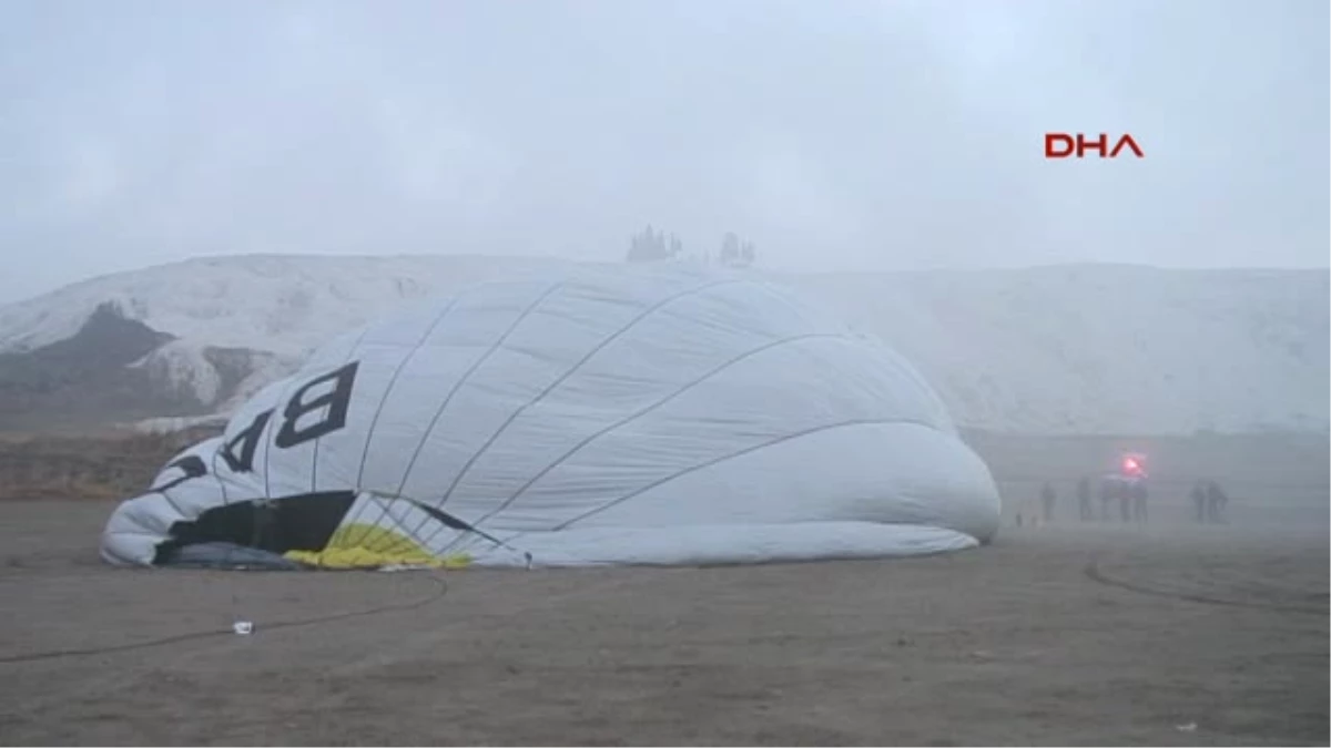 Denizli Pamukkale\'de Bu Yıl Tekrar Yapılması Amaçlanan Balon Seferine Sis Engeli