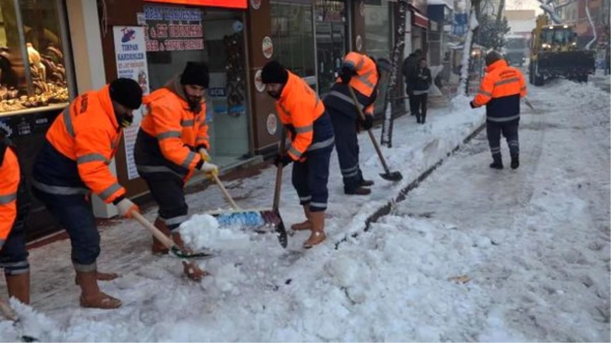 Gelibolu\'da Kar Temizliği