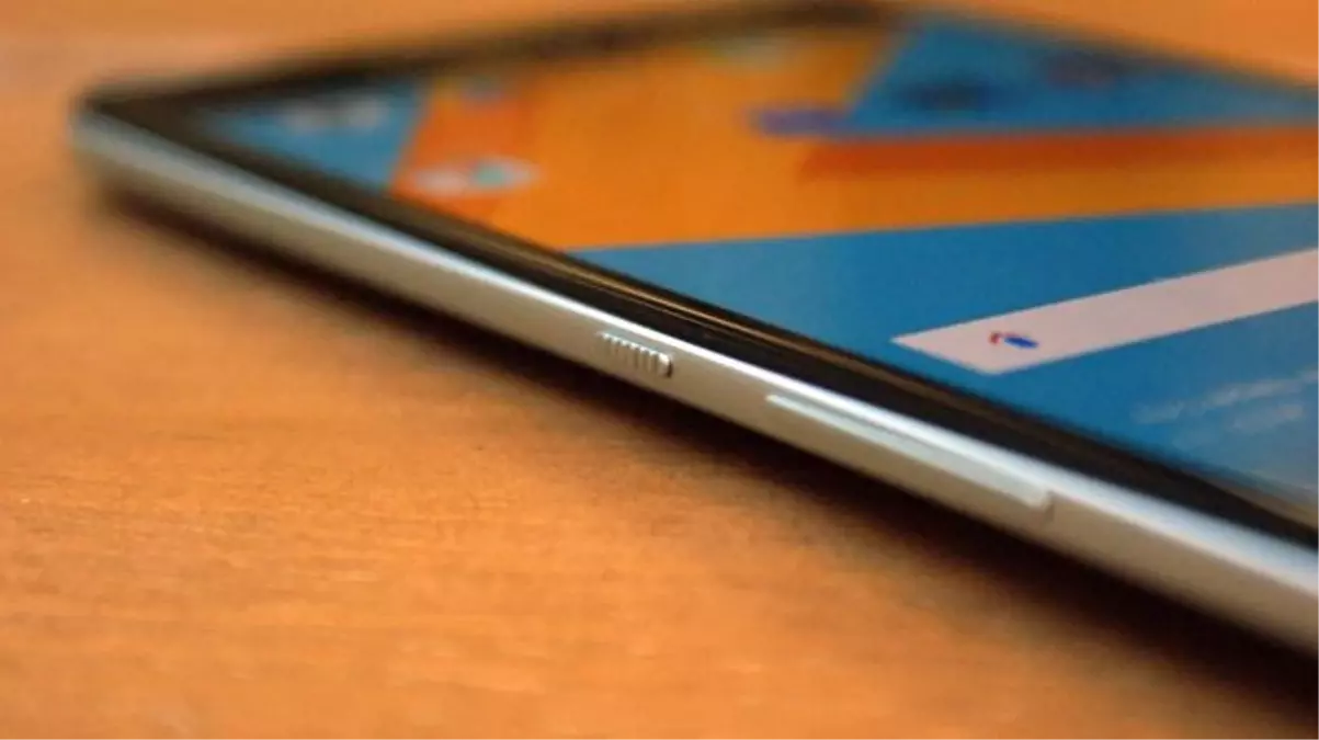 Htc U Ultra\'yı Denedik!