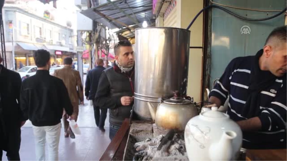 Irak\'ta Tatlıses Hayranlarını Buluşturan Çay Ocağı