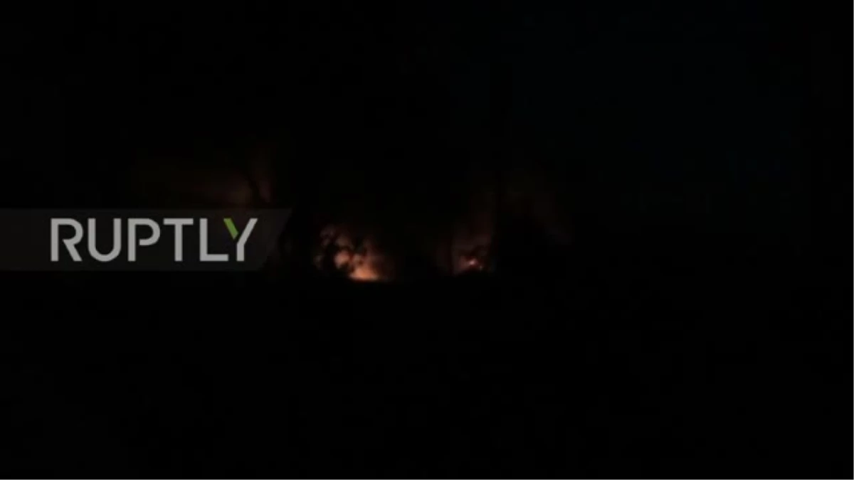 Israil Suriye\'de Askeri Havaalanı Bombaladı