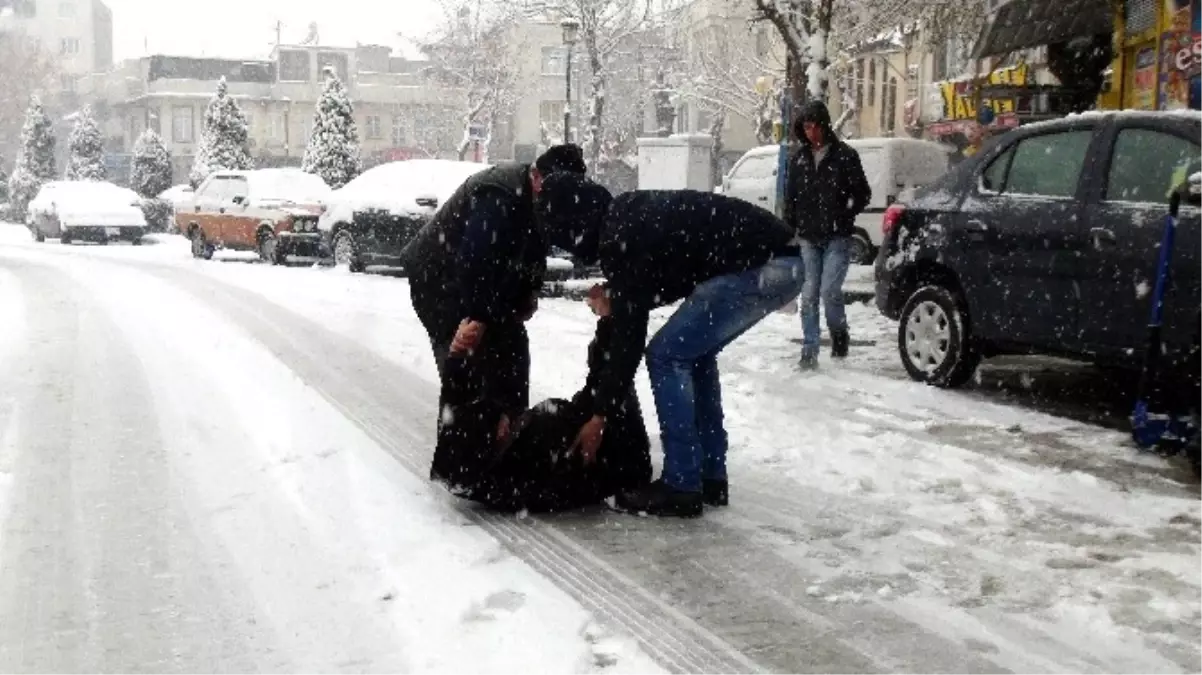 İstanbul\'da Buzlanma