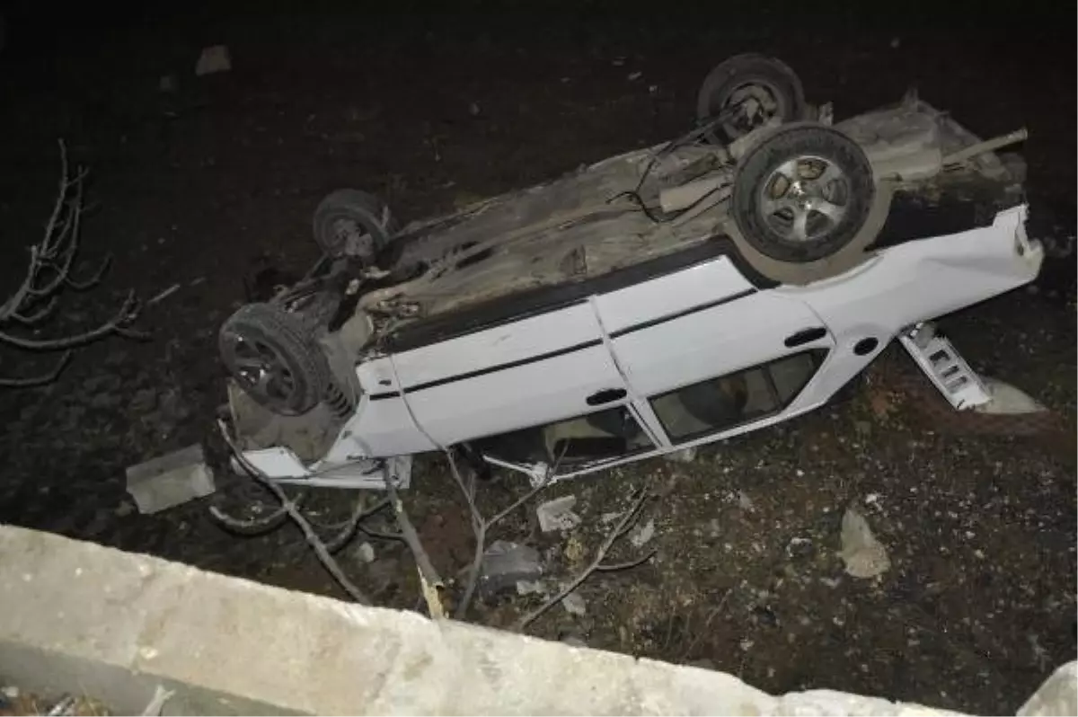 Yaralılara Müdahale Eden Ambulansa Araç Çarptı, İzne Gelen Asker Öldü