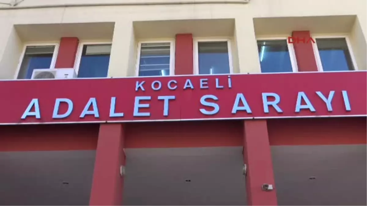 Kocaeli Fetö Soruşturmasında Esnaflar Adliyeye Sevk Edildi