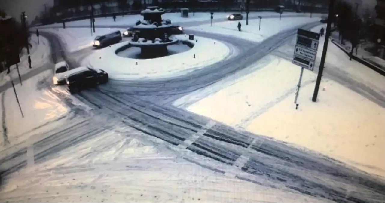 Sürücülerin Karla İmtihanı Mobese\'ye Yansıdı