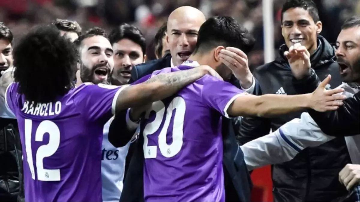 Real Madrid Barcelona\'yı Geride Bıraktı