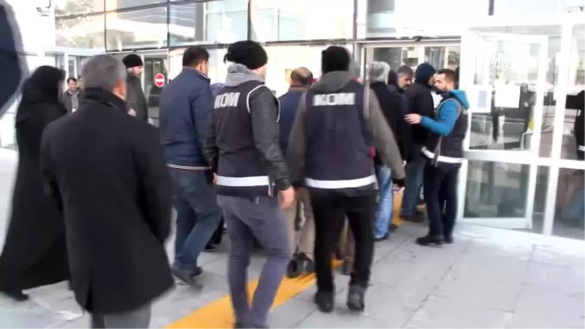 Uşak Merkezli 8 İlde Fetö/pdy Operasyonu