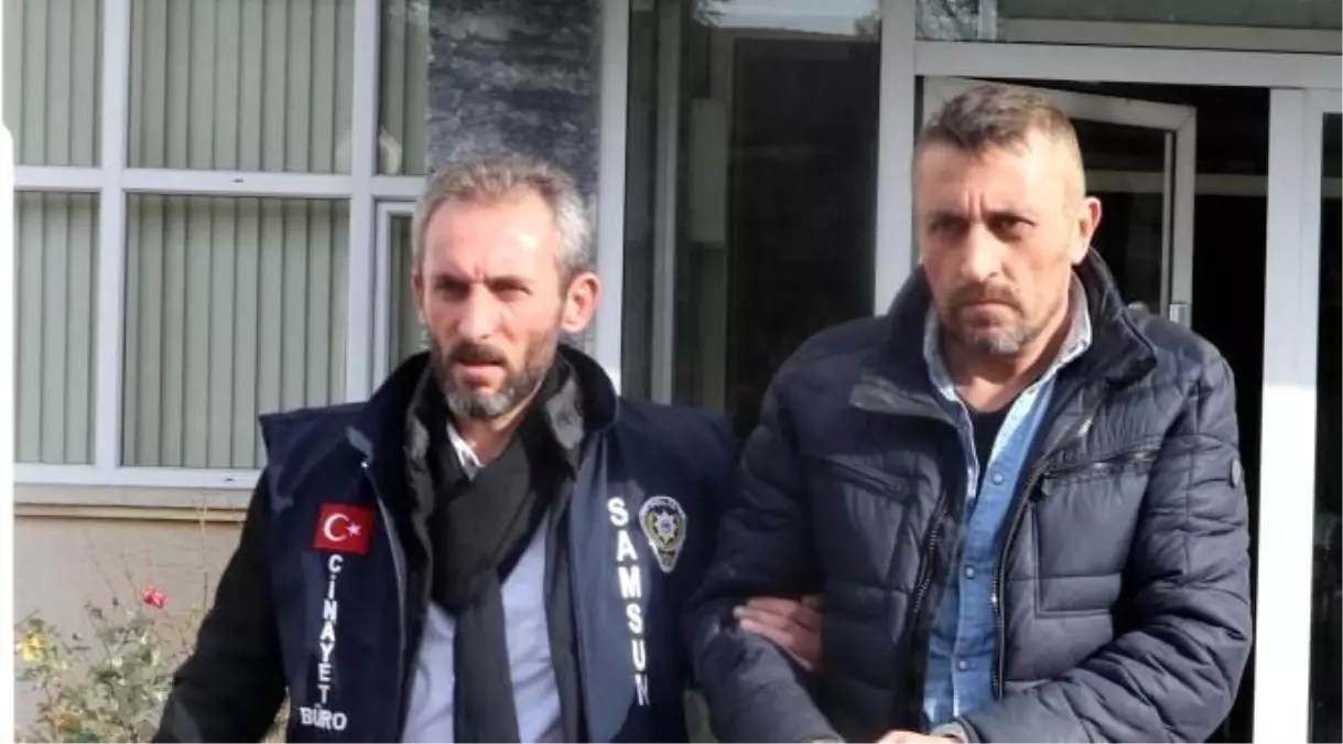 1 Kişiyi Yaraladı, Otomobille Kaçarken Polis Aracı ve Evin Duvarına Çarptı (2)