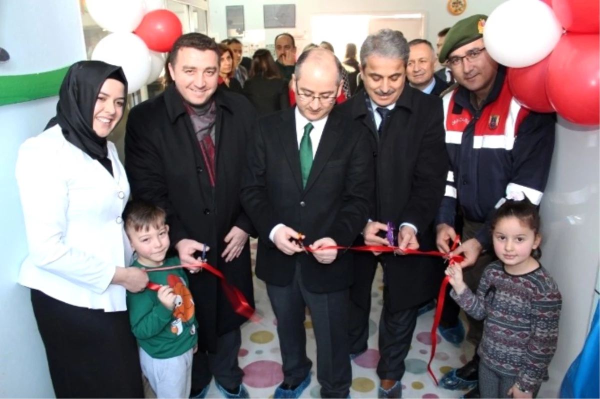 Bozüyük\'te "15 Temmuz Demokrasi Zaferi ve Şehitlerimiz" Konulu Fotoğraf Sergisi Açıldı