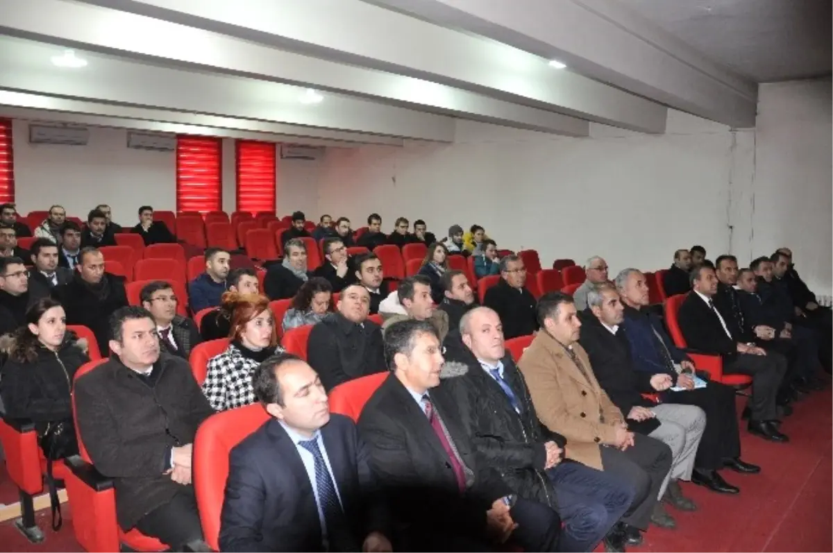 Bulanık\'ta Öğretmenlere "Etik Davranış İlkeleri" Semineri Verildi