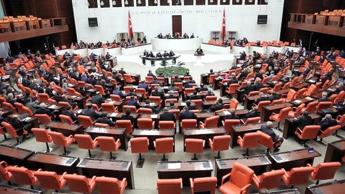 Ankara Kulisleri Bu Senaryoyu Konuşuyor: Erdoğan 2 Yılından Vazgeçilebilir