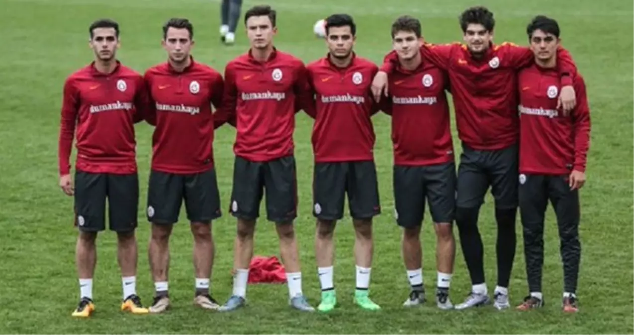 G.Saray, U21 Takımından Sol Bek Soner Gönül ile Sözleşme İmzaladı