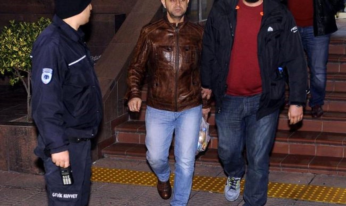 Konya\'da Askerlere Yönelik Fetö Operasyonunda 15 Tutuklama