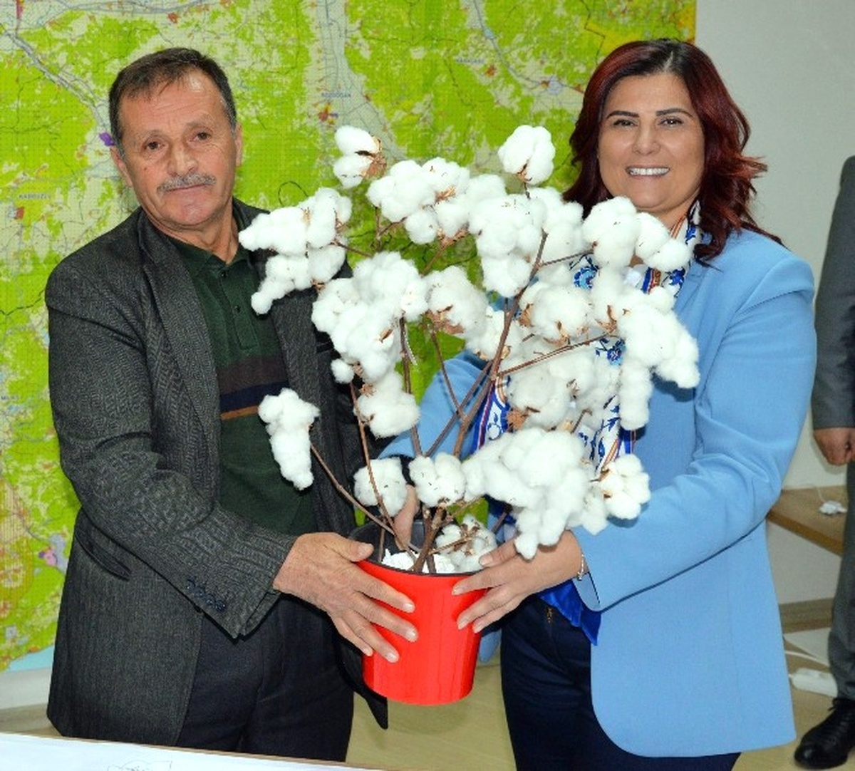 Nazillili Mahalle Muhtarlarından Başkan Çerçioğlu\'na Teşekkür
