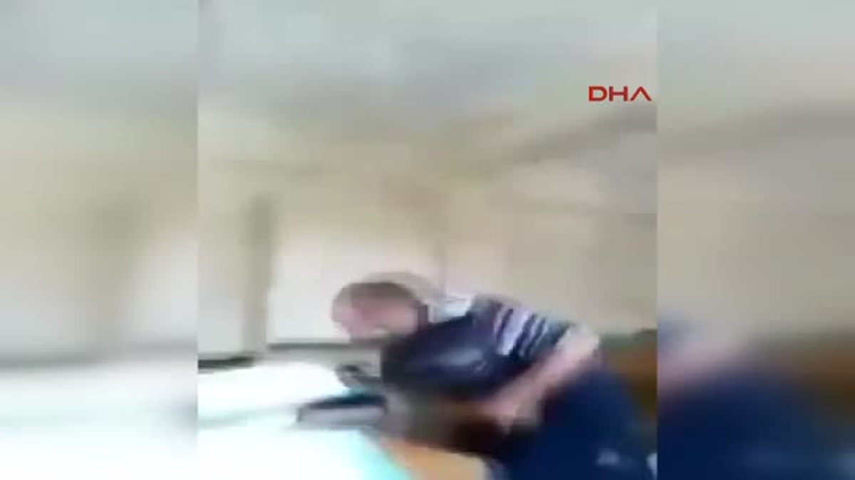Sakarya Kur\'an Kursunda Küçük Çocuğu Terlikle Dövdü