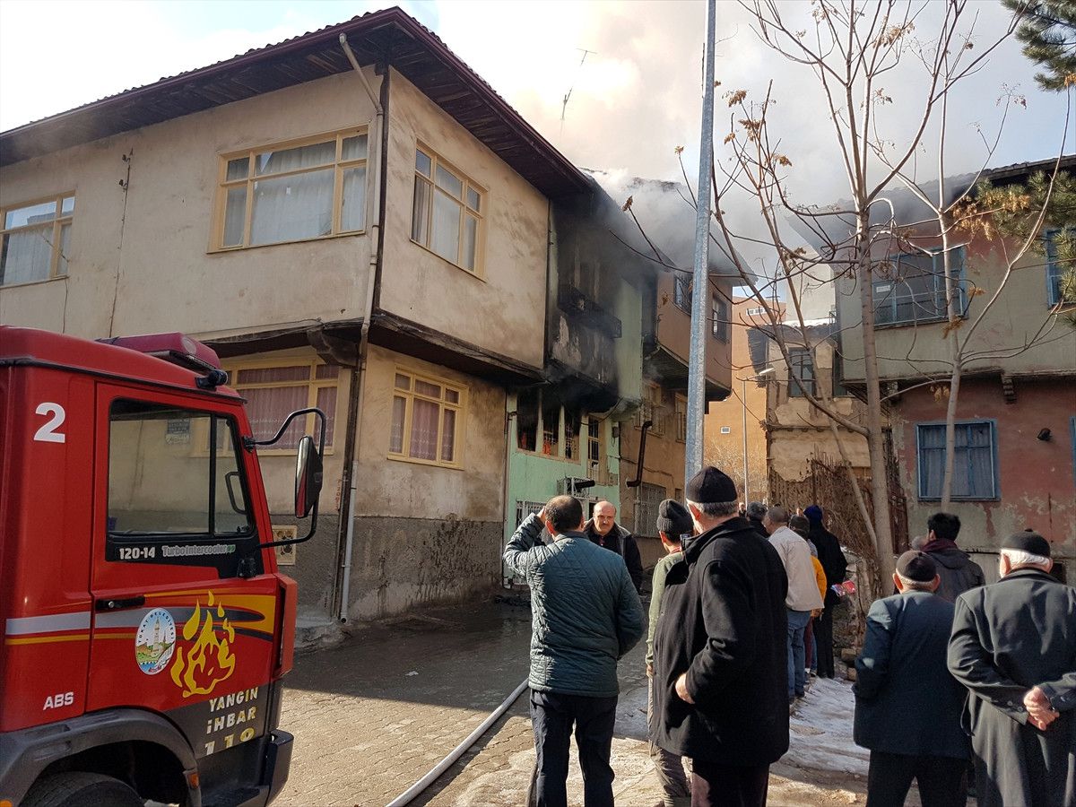 Tokat\'ta Ev Yangını
