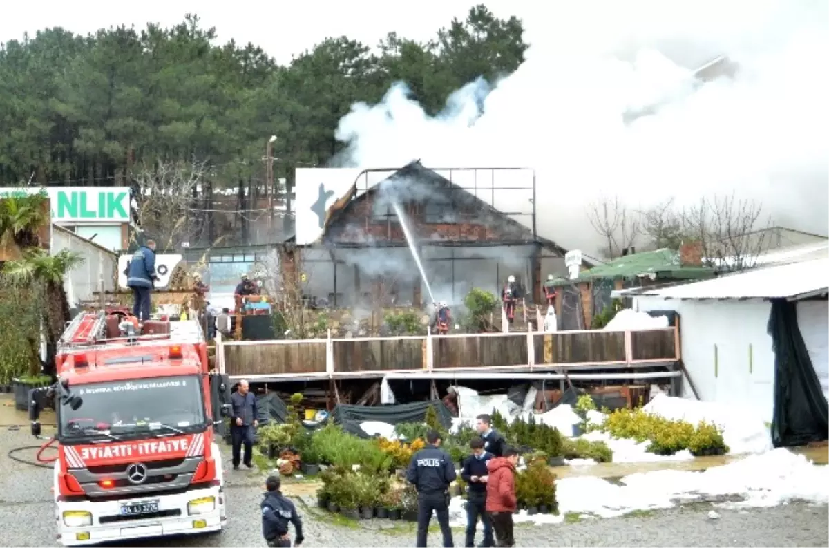 Anaokulu Atölyesinde Çıkan Yangın Korku Dolu Anlar Yaşattı