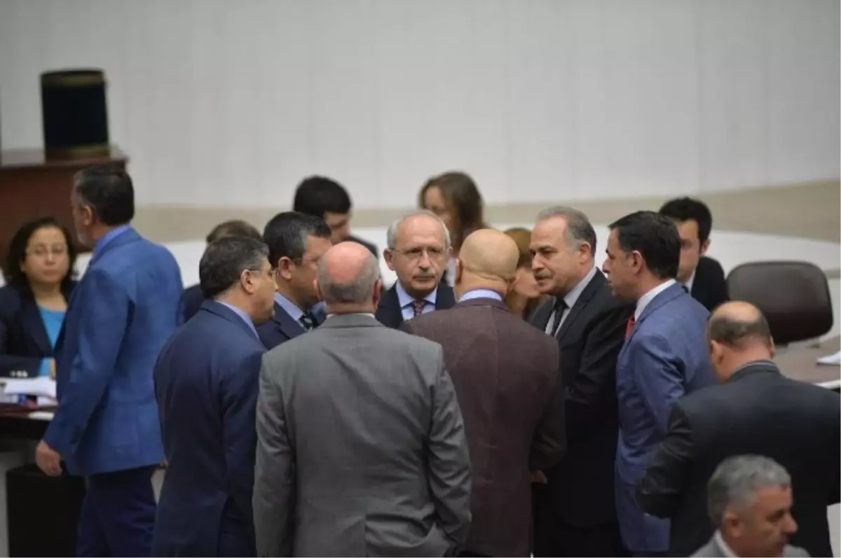 Anayasa Değişikliği Teklifinin 13. Maddesi 343 Oyla Kabul Edildi