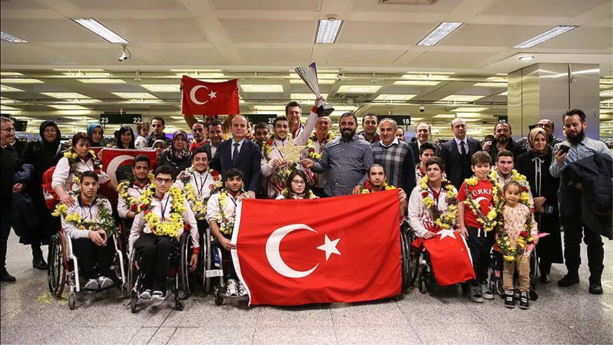 Avrupa Şampiyonu Tekerlekli Sandalye Basketbol Takımı İstanbul\'da