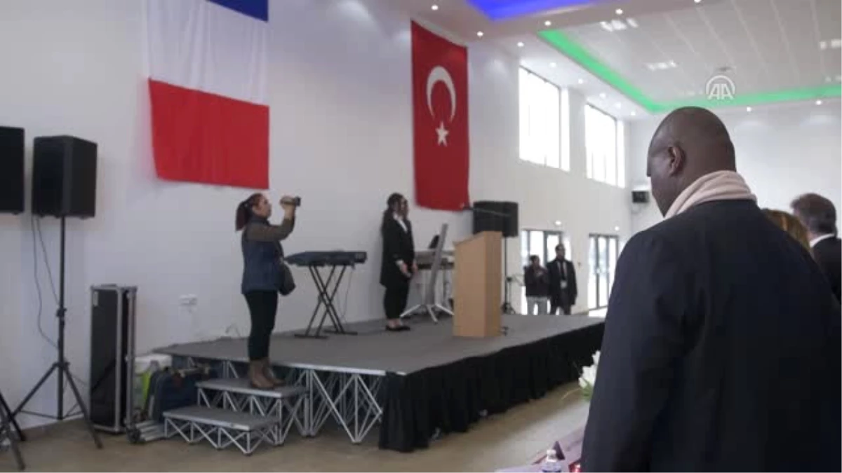 Corbeil Türk-Fransız Kültür Derneği\'nin Yeni Binası Açıldı
