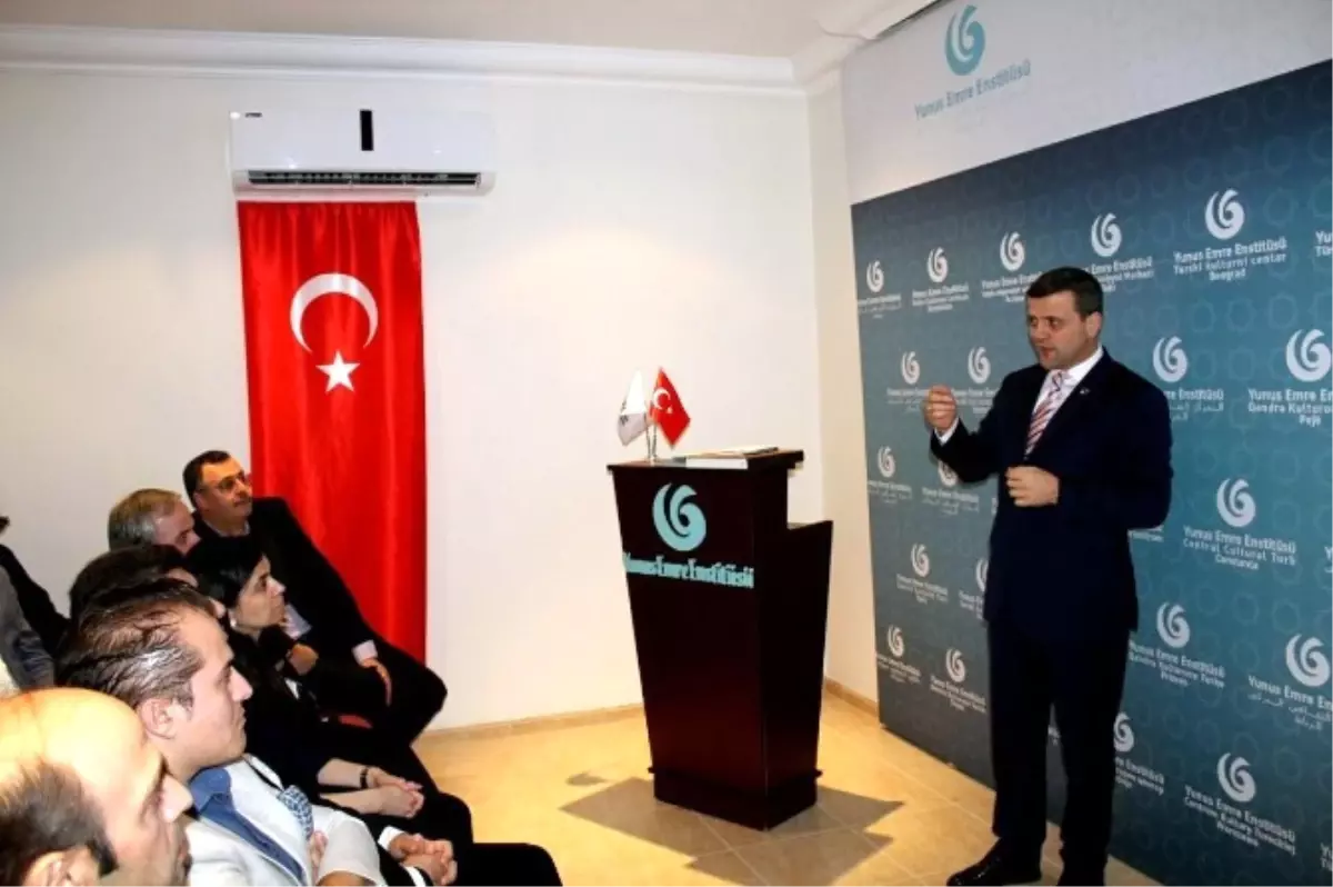 Doha\'da "Hoca Ahmet Yesevi\'yi Anlamak" Konferansı