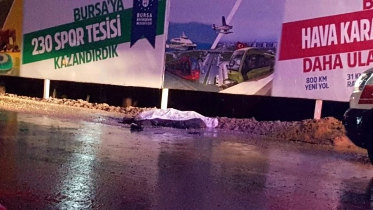 Düzeltme) Kanser Hastası Yaşlı Kadın Otomobilin Altında Can Verdi