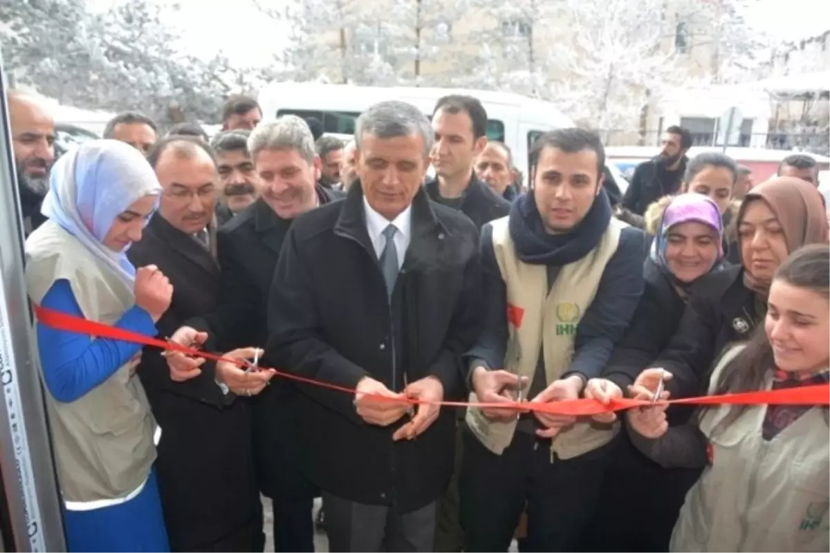 Halep İçin Yardım Kermesi