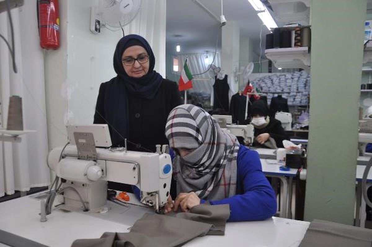 Konfeksiyon Atölyesi Açan Suriyeli, 22 Kadına İstihdam Sağladı