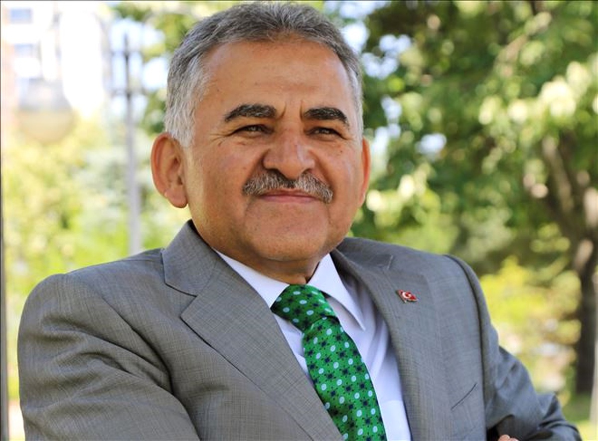 Melikgazi Belediyesinden "Donmuş Sebze ve Meyve" Uyarısı